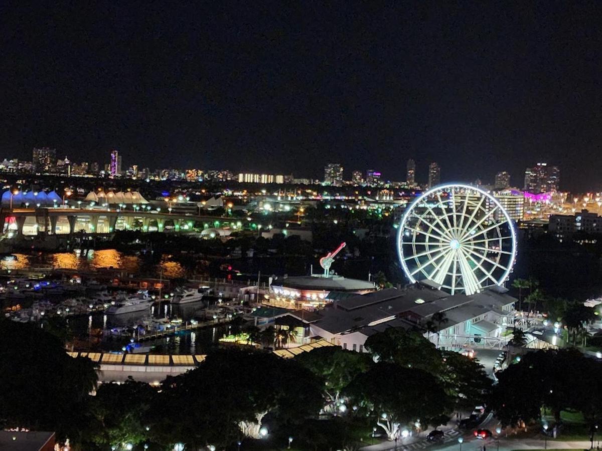 Love It-Here- Downtown Miami公寓 外观 照片